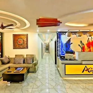 Airport *** New Delhi