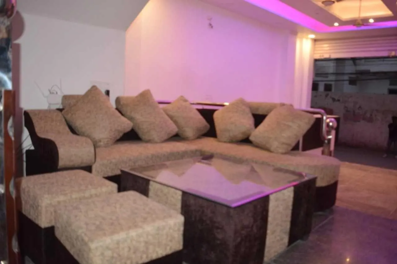 Hotel O Alpha Stay Nuova Delhi 3*,  India